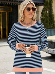 Women's striped sweatshirt, side slits, round neck, long sleeve Striped sweatshirt, side slit, casual, comfortable