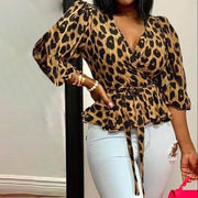 V-neck Leopard print top